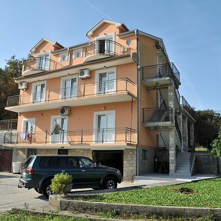 Apartments Pelle ติวัต ภายนอก รูปภาพ